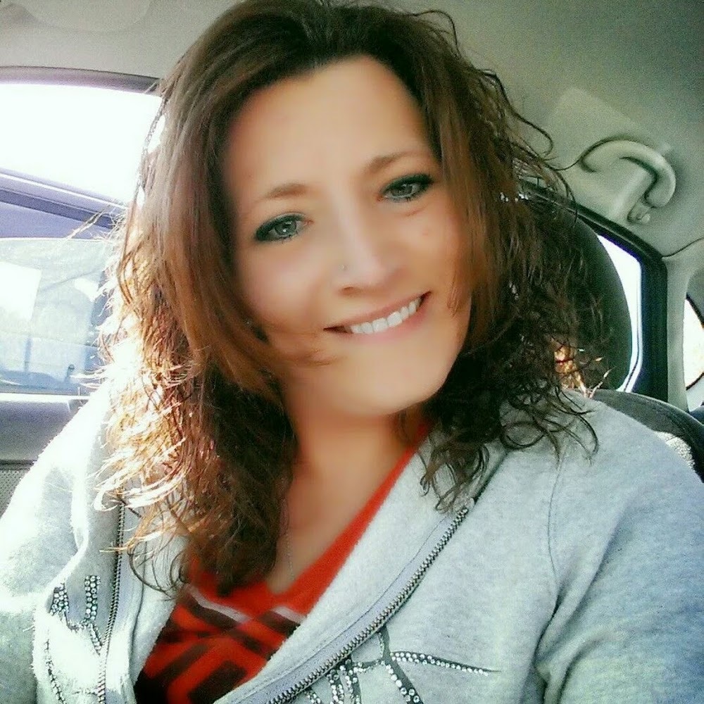 Meet your Posher, Becky